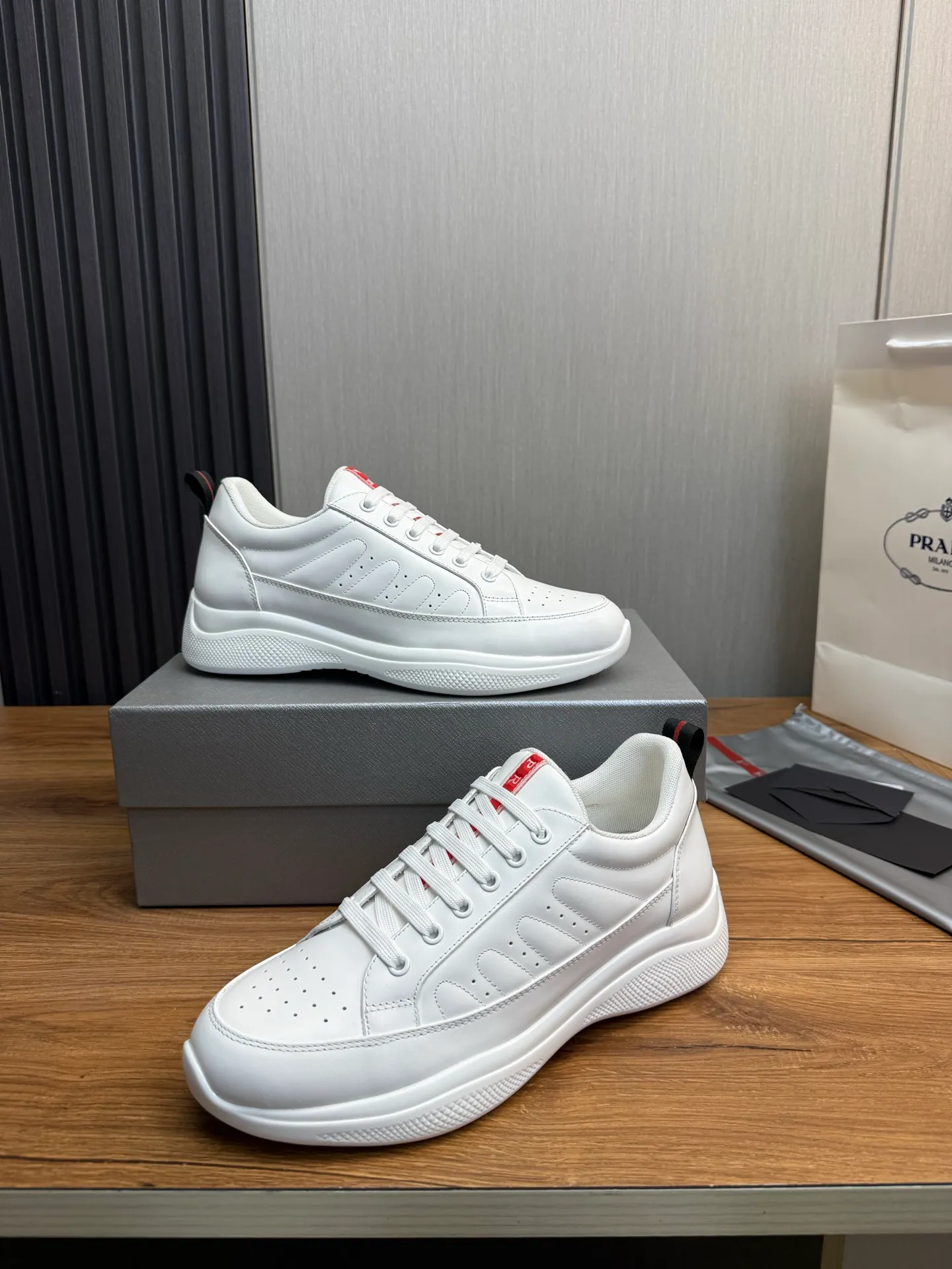 Men's shoes 580💰 [PRADA] Men's shoes are popular in the counter, official website synchronization, 1 high-quality shipment ✔️Original cowhide + cowhide lining, 1🆚1 replica, original sole, 38-45 (45 customized, non-refundable)